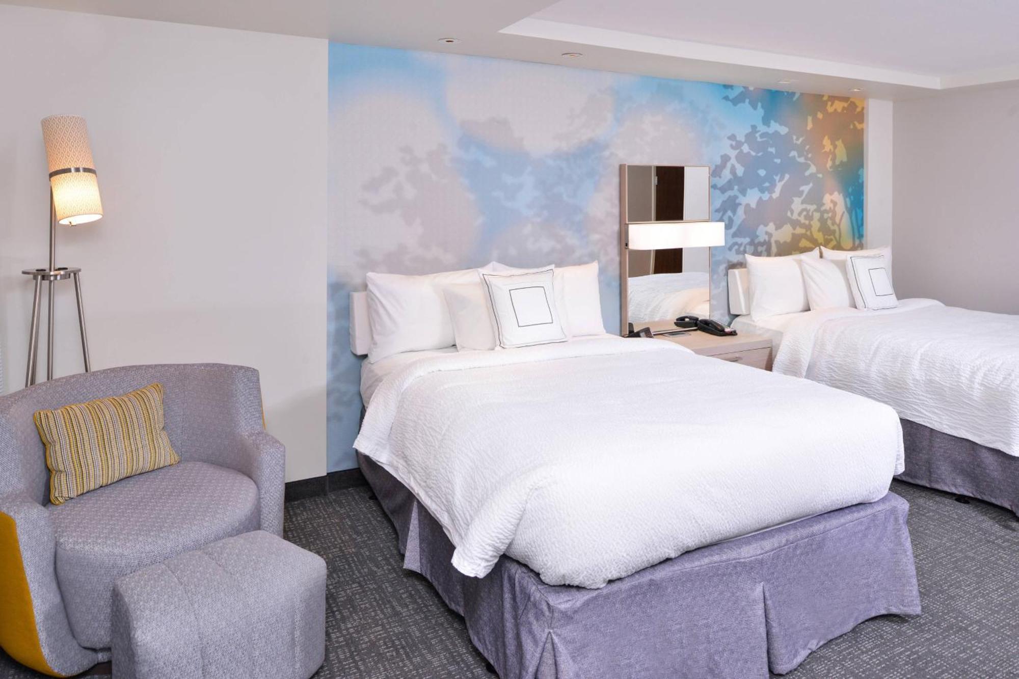 คอร์ตยาร์ด โคลัมบัส โกรฟซิตี้ Hotel ภายนอก รูปภาพ
